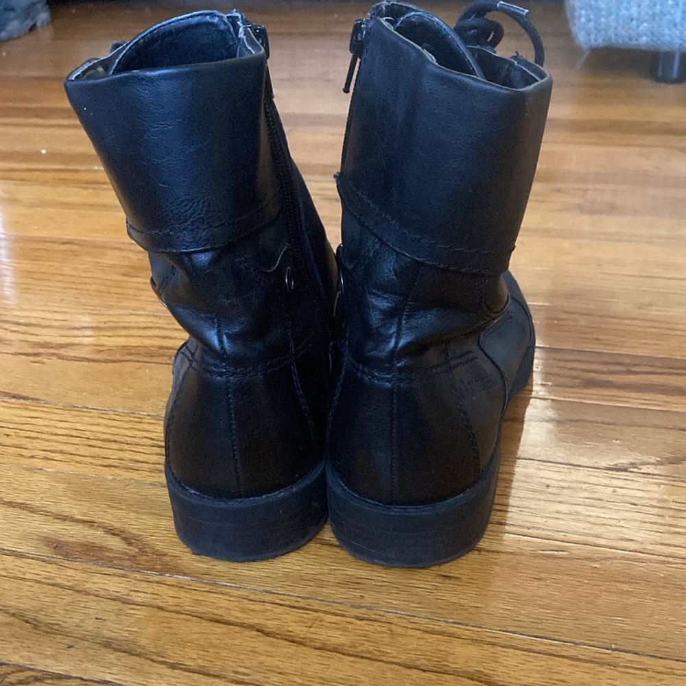 Black Leather Lace-Up Ankle Boots with Side Zip - Picture 6 of 11